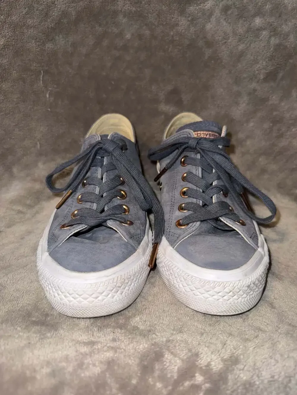 Converse Chuck Taylor All Star Low Top Suede Sneakers Grey Women's 7 Men's 5